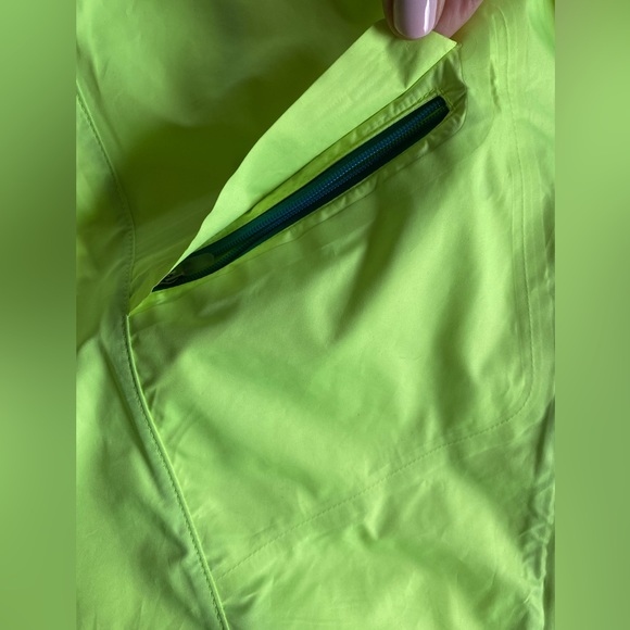 Nike Storm-Fit Running Windbreaker Jacket neon yellow size Small - Picture 5 of 12